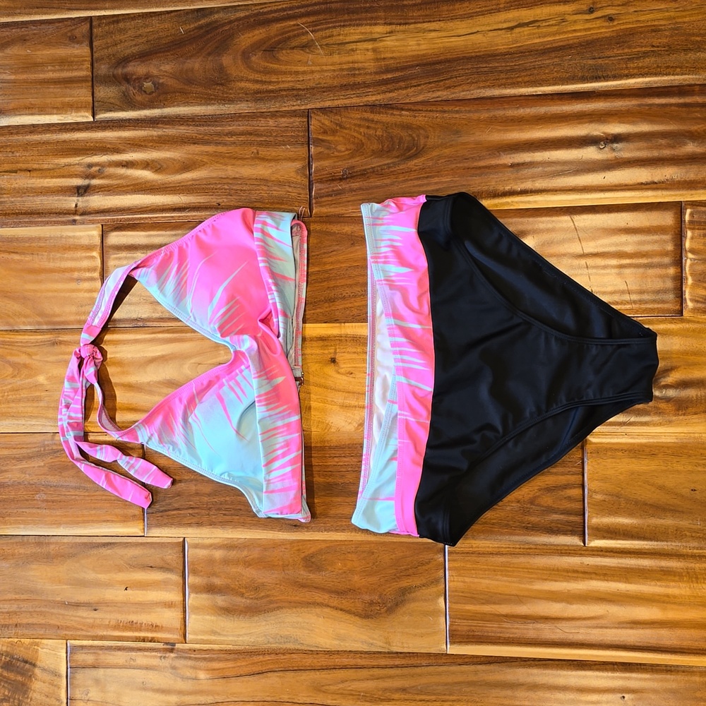Black pink and light turquoise bikini size med
